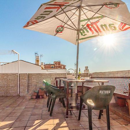 Stunning Home In Mlaga With 2 Bedrooms And Wifi Málaga Buitenkant foto