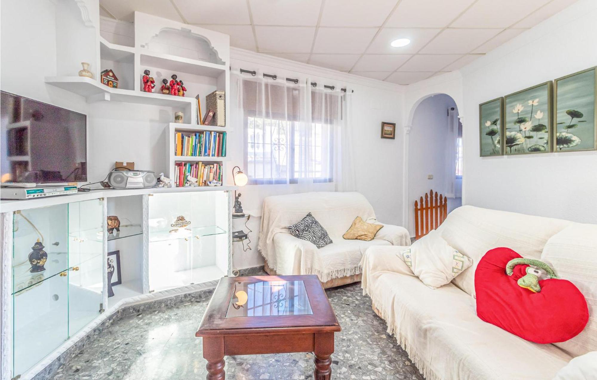 Stunning Home In Mlaga With 2 Bedrooms And Wifi Málaga Buitenkant foto